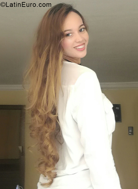 Date this cute Colombia girl Alejandra from Valledupar CO24465