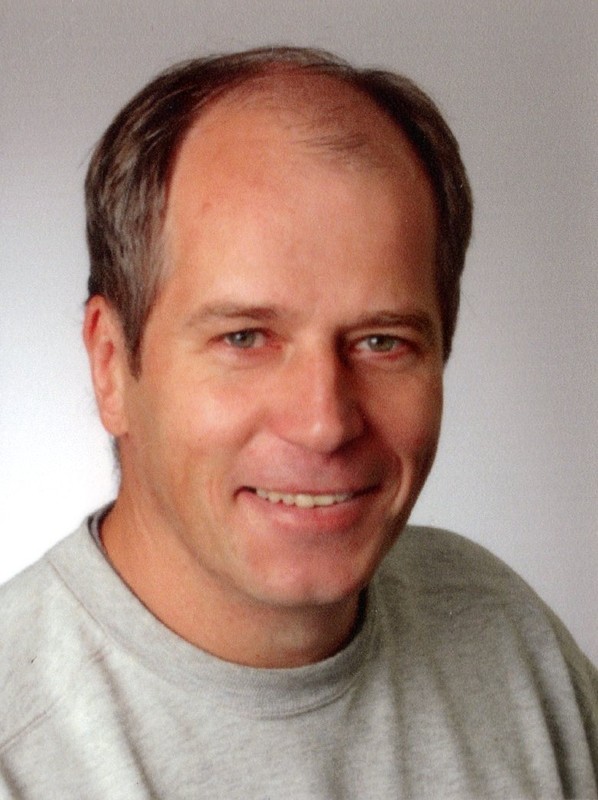 Date this sensual Germany man Jens from Koblenz DE478