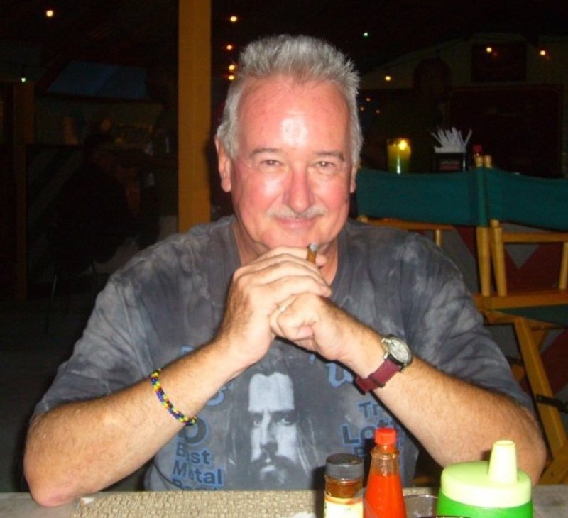 Date this beautiful United States man Peter from Tampa US19645
