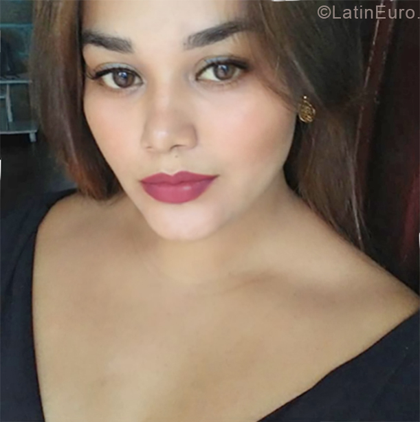 Date this lovely Dominican Republic girl Leticia from Moca DO33542