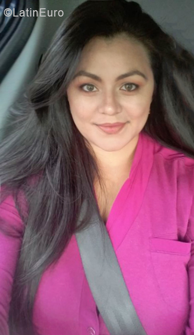 Date this georgeous Venezuela girl LAURA from San Cristobal VE2024
