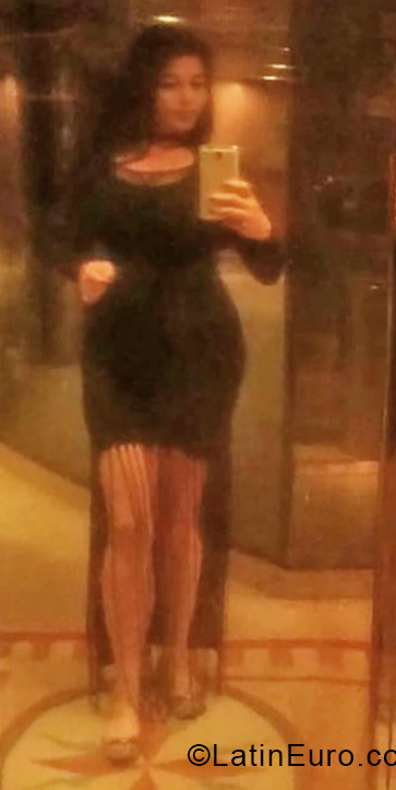 Date this beautiful Colombia girl Paquri from Medellin CO24669