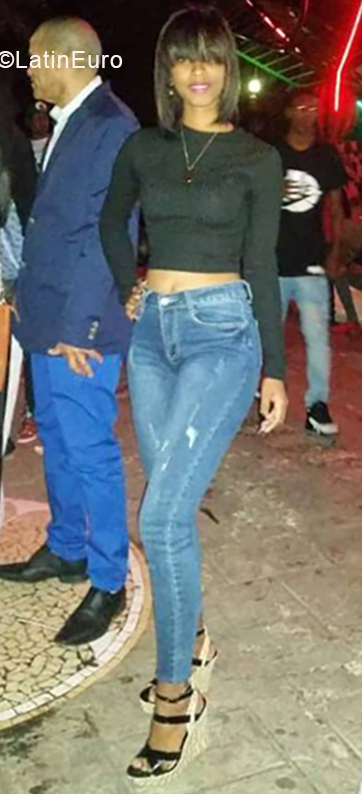 Date this passionate Dominican Republic girl Yailin from Hato Mayor Del Rey DO33648