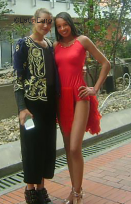 Date this passionate Colombia girl Yicel from Bogota CO24788