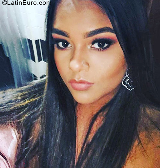 Date this tall Dominican Republic girl Zoe from Santo Domingo DO36916