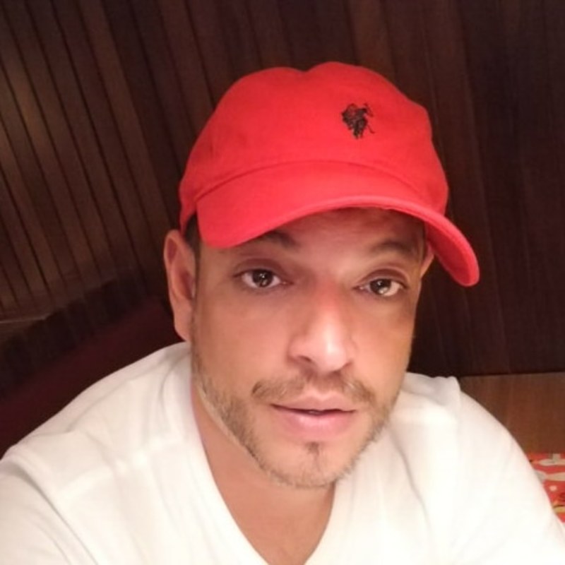 Date this voluptuous Colombia man Jaiper from Bogota CO24811