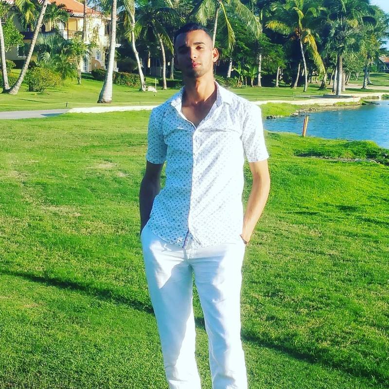 Date this pretty Dominican Republic man Luis david from La Altagracia {bavaro-punta Cana}. DO33916