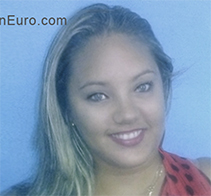 Date this attractive Cuba girl Ruheine from Sagua La Grande CU471
