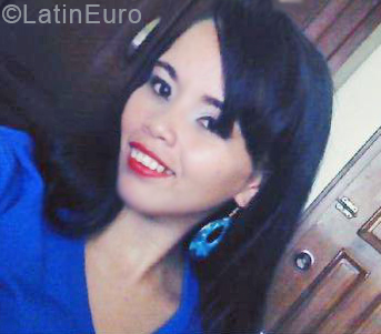 Date this lovely Dominican Republic girl Mara from Santo Domingo DO34020