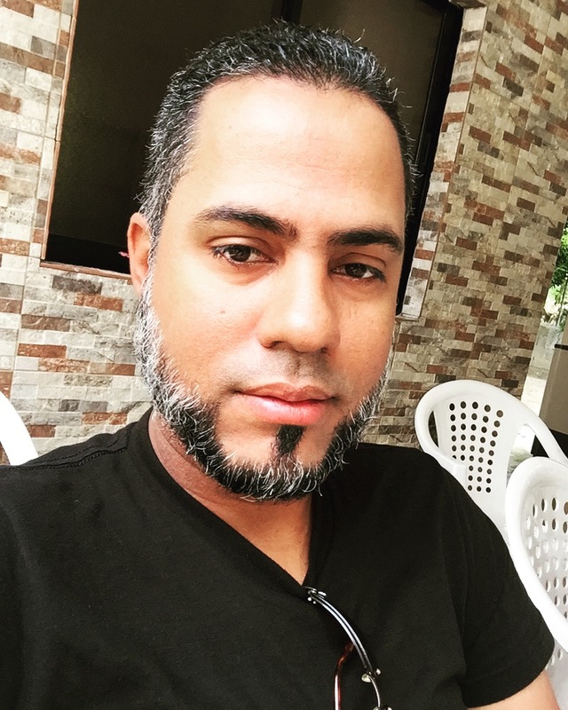 Date this funny Dominican Republic man Juan Carlos from Mao Valverde DO34263