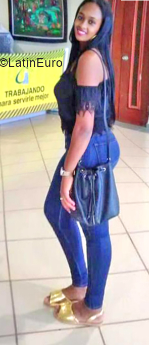 Date this good-looking Dominican Republic girl Alina from Montecristi DO34295