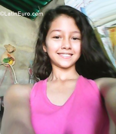 Date this charming Venezuela girl Elizbeth from El Vigia VE2232