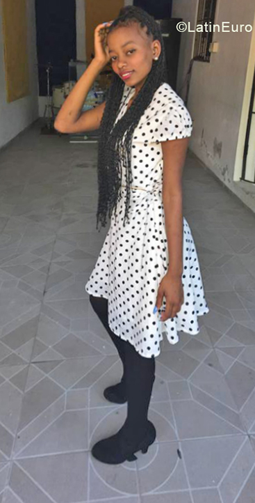 Date this cute Dominican Republic girl Kenery from Bayaguana DO34385
