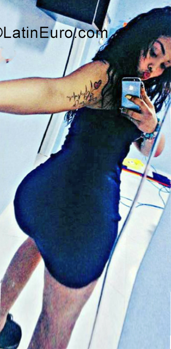 Date this attractive Dominican Republic girl Yisell from Bonao DO34435