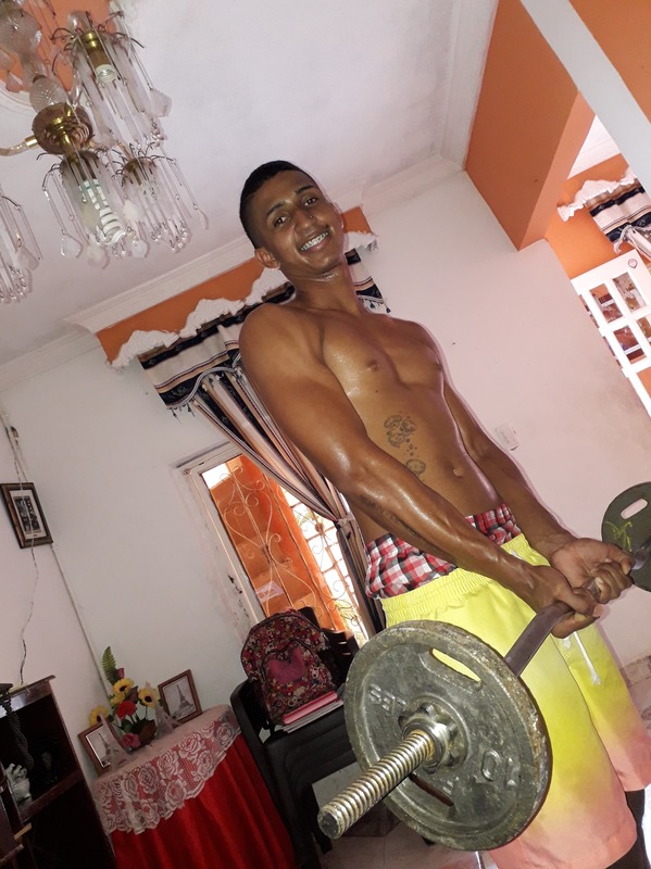 Date this young Colombia man Breiner from Cali CO25189