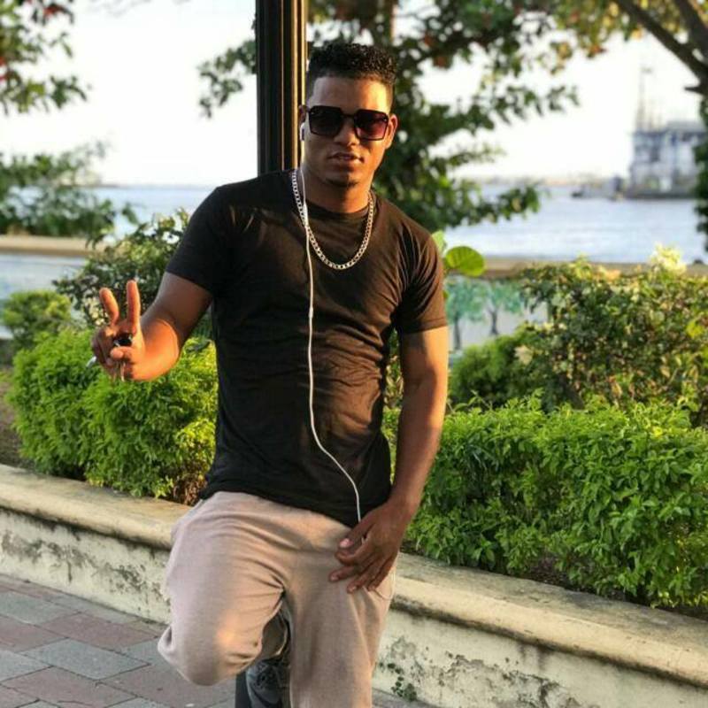 Date this charming Dominican Republic man Ezequiel silves from San Pedro De Macoris DO34614