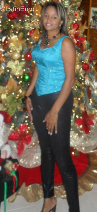 Date this exotic Venezuela girl Mire - Yuli from Bolivar VE2393