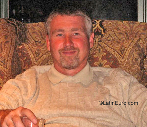 Date this sensual United States man Dominic from Gretna US20010