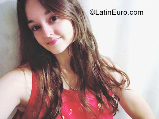 Date this tall Argentina girl Cris from Rosario AR194
