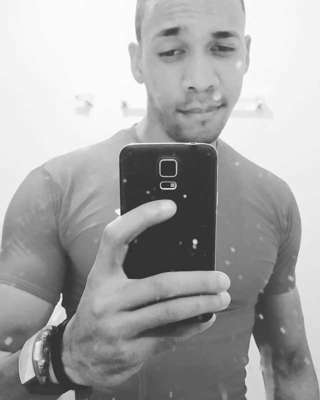 Date this nice looking Dominican Republic man Chris from Santo Domingo DO35027