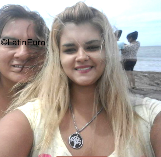 Date this foxy Argentina girl Brenda from Resistencia AR197