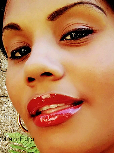 Date this passionate Cuba girl Regla from Santiago de Cuba CU716