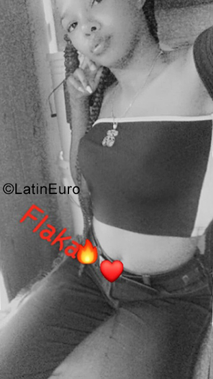 Date this foxy Dominican Republic girl Violany from Santo Domingo DO35365