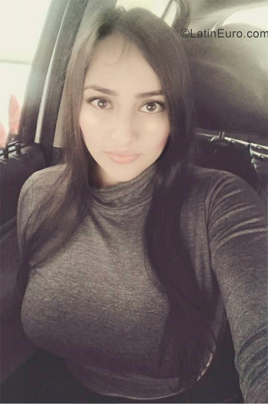 Date this funny Venezuela girl Elamar from San Cristobal VE2558