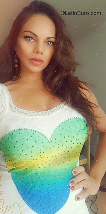 Date this good-looking Spain girl Andreza from Durango ES472
