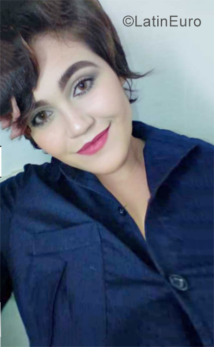 Date this cute Brazil girl Carolina from Rio De Janeiro BR10890