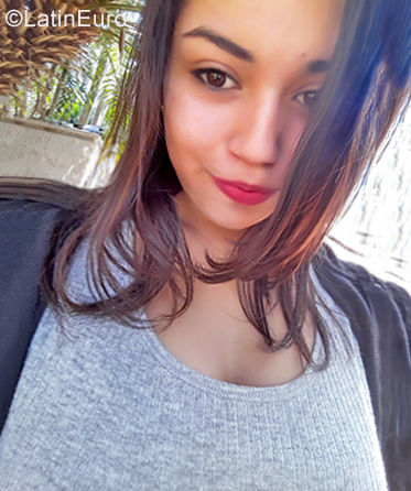 Date this funny Paraguay girl Maria from Luque PY22