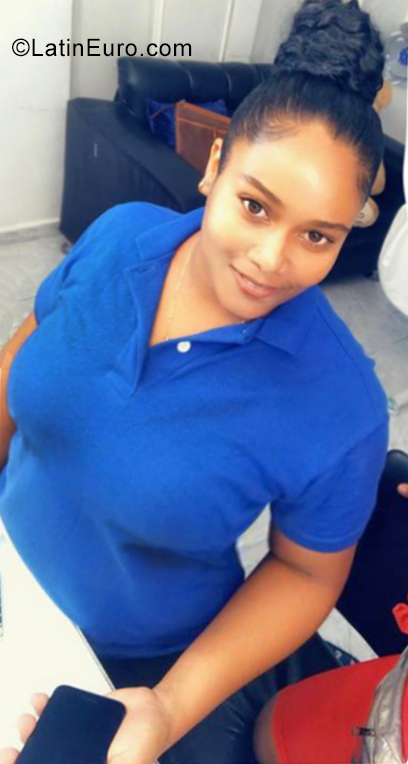 Date this funny Dominican Republic girl Beatriz from Santo Domingo DO35707