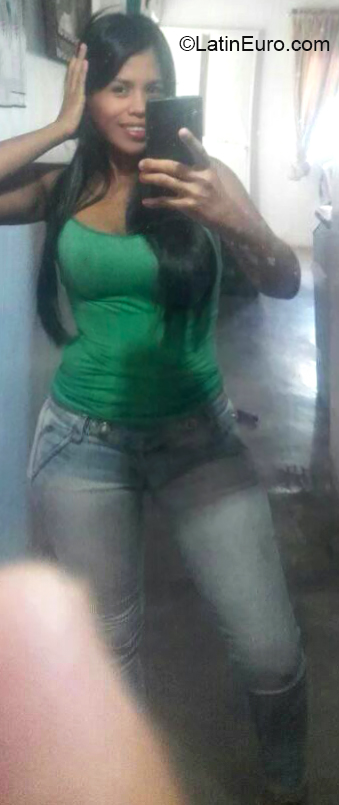 Date this georgeous Venezuela girl Orlenyis from Coro VE2616
