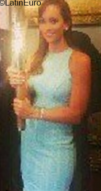 Date this georgeous Venezuela girl Isabella from Caracas VE2658