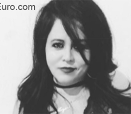Date this delightful Brazil girl Maryane from Goiania BR10902