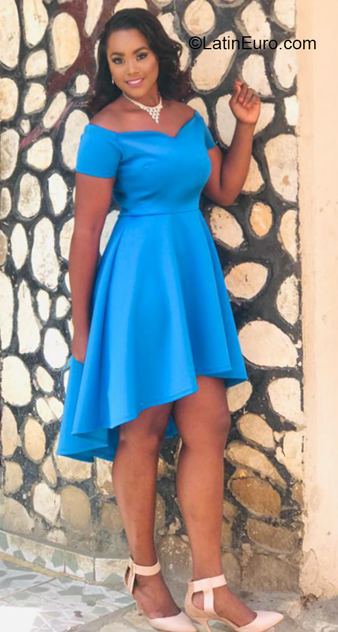 Date this tall Colombia girl Johanny from San Cristobal CO25938