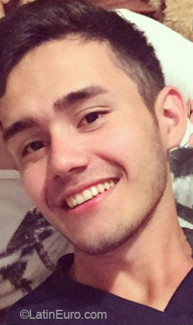 Date this foxy Paraguay man Alex from santa rita alto PY23