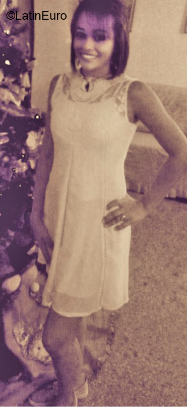 Date this pretty Venezuela girl Angelica1992 from Valencia VE2656