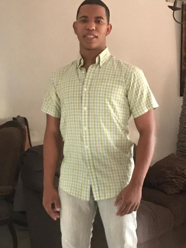 Date this nice looking Dominican Republic man Angel esteban from Santo Domingo DO36088