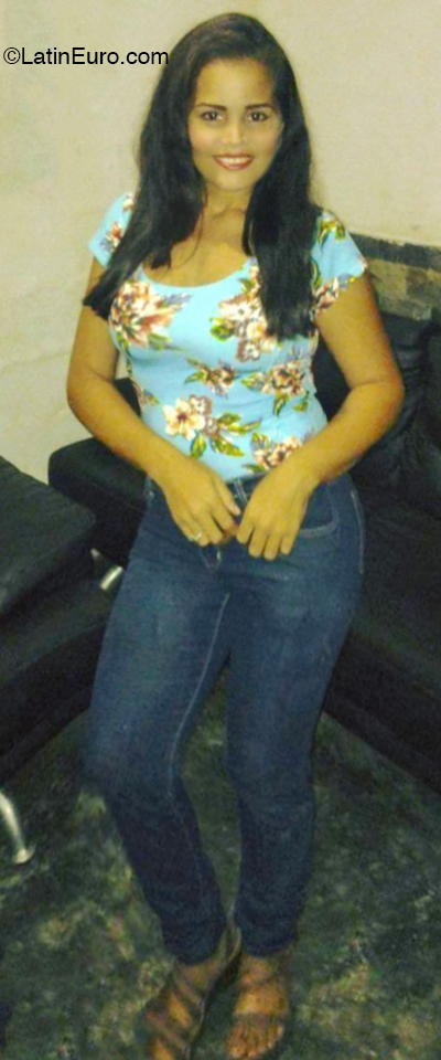 Date this hard body Venezuela girl Jaki from Maturin VE2710