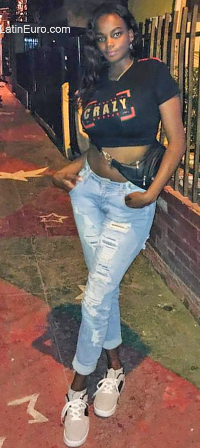 Date this fun Colombia girl Leidy from Cali CO26073