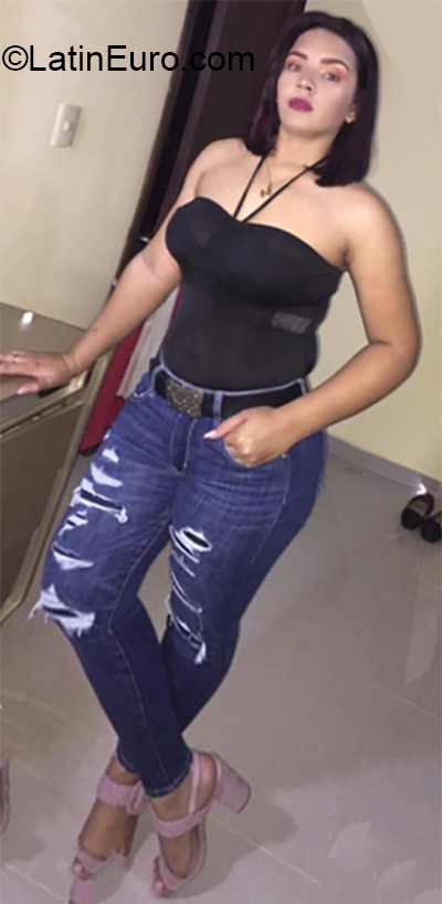 Date this delightful Dominican Republic girl Dilena from Nagua DO36212