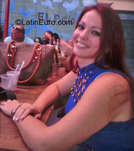 Date this sensual Cuba girl Lurdes from Isla De La Juventud CU608