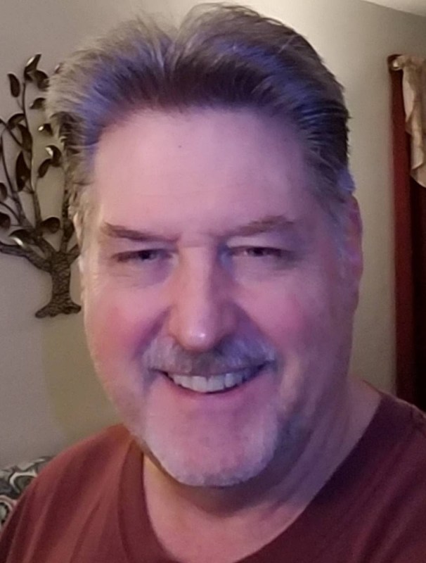Date this pretty United States man Eric from Ovieda US20402