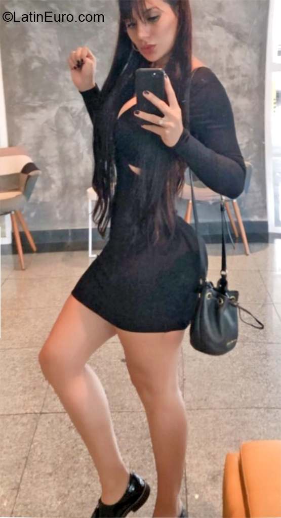 Date this hot Colombia girl Maria from Panama City CO26208