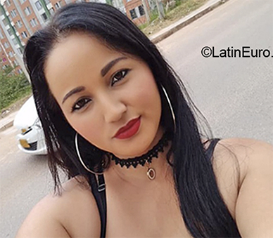 Date this delightful Colombia girl Ingrid from Bucaramanga CO26219