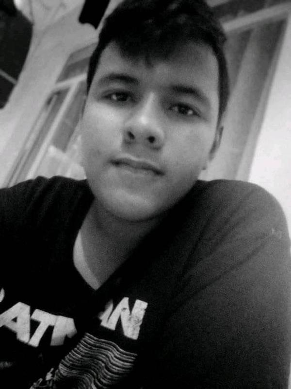 Date this pretty Colombia man Jeffrson from Sogamoso CO26243
