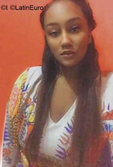Date this fun Dominican Republic girl Noemy from Santo Domingo DO36713