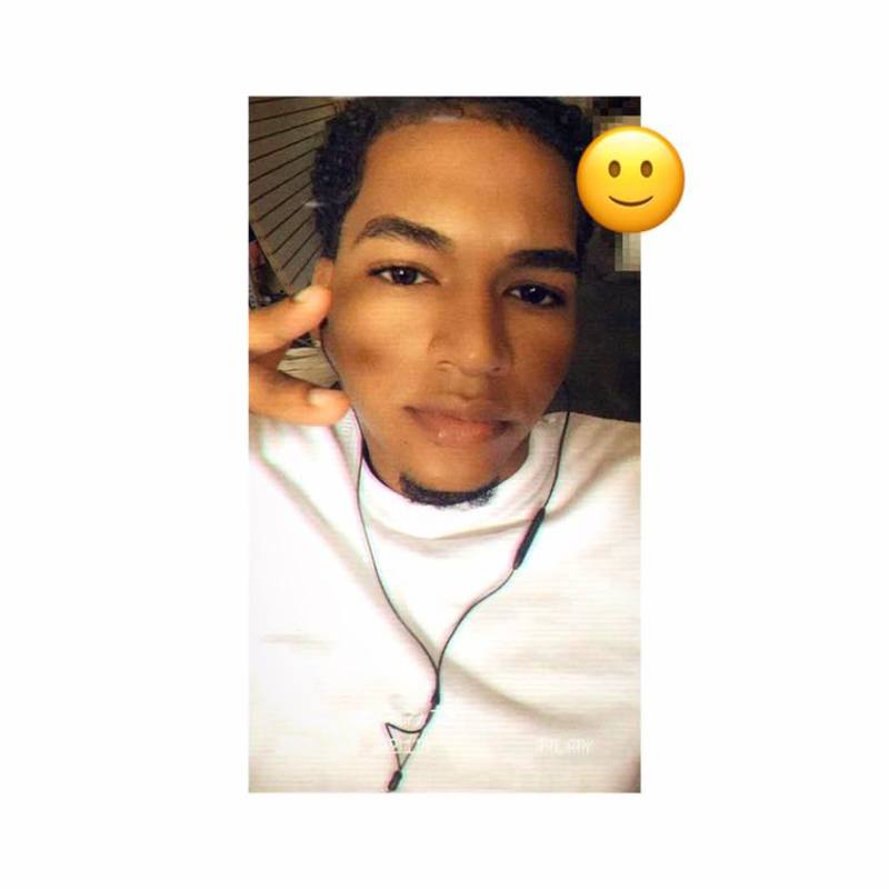 Date this hard body Dominican Republic man Junior Martinez from Santo Domingo Este DO36785