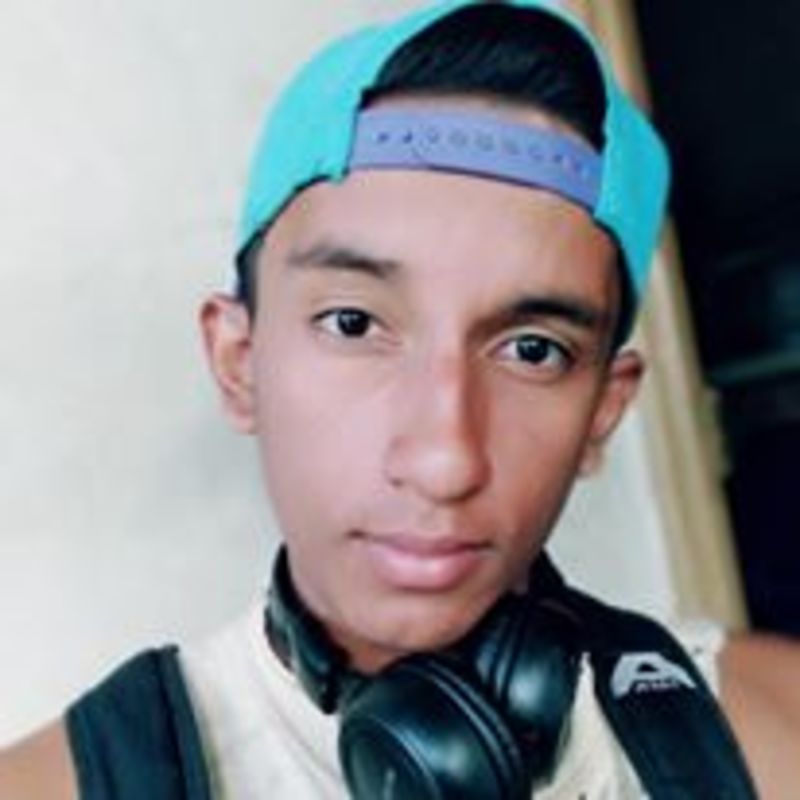Date this pretty Venezuela man Eudes from Barinas VE2830
